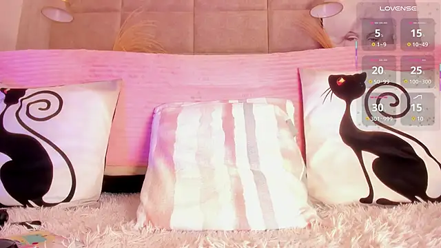 Snapshot of lennacooper chatting on 03-09-25, 12:09 lennacooper online show from 03-09-25, 12:09