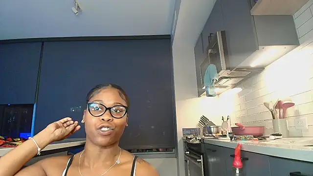 Naomiruty online show from 04-08-26, 12:43