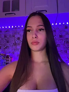 EricaWalls online show from 01-17-25, 06:23