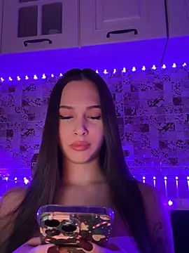 EricaWalls online show from 02-01-25, 08:16