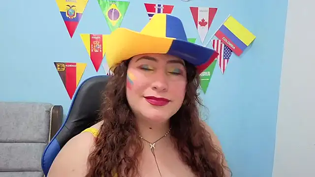catalina boobs online show from 06-18-26, 12:33