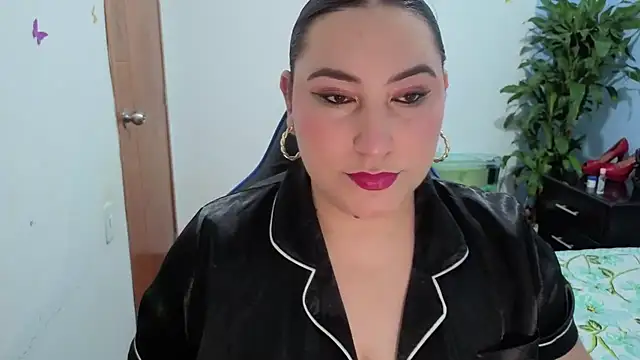catalina boobs online show from 07-17-26, 05:58