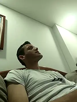 Snapshot of Duvan_Martinez23 chatting on 02-03-25, 07:10 Duvan Martinez23 online show from 02-03-25, 07:10