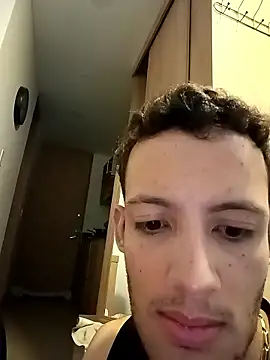 Snapshot of Duvan_Martinez23 chatting on 01-14-26, 12:11 Duvan Martinez23 online show from 01-14-26, 12:11