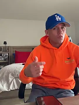 PeytonJohnn online show from 11-03-25, 05:03