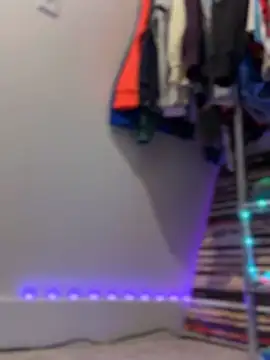 PeytonJohnn online show from 11-11-25, 09:04