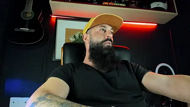 axxelrich  online show from 01-26-25, 01:47