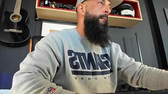 axxelrich  online show from 02-09-25, 10:20