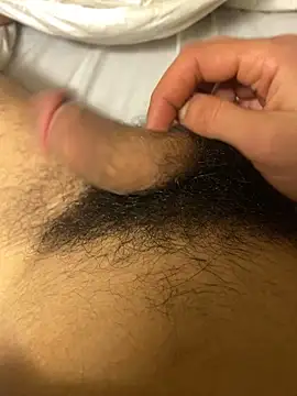 Snapshot of TENDo_519 chatting on 03-15-26, 12:49 TENDo 519 online show from 03-15-26, 12:49