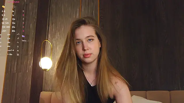 Snapshot of LoraineLuff chatting on 03-12-25, 05:49 LoraineLuff online show from 03-12-25, 05:49