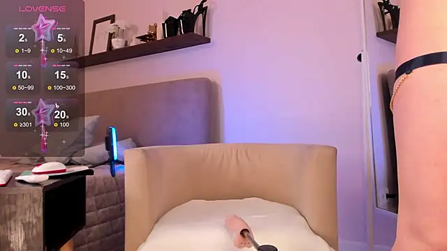 Snapshot of royce_ghost1 chatting on 01-18-25, 01:08 royce ghost1 online show from 01-18-25, 01:08