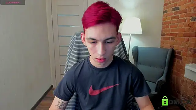 Snapshot of Ul_Tima chatting on 12-29-24, 10:14 Ul Tima online show from 12-29-24, 10:14