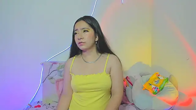 Snapshot of litle_mily_ chatting on 10-30-25, 09:26 litle mily online show from 10-30-25, 09:26