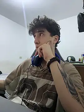 gojo satoru 18 online show from 04-03-26, 12:19