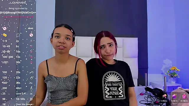 Snapshot of suzanelee chatting on 12-17-24, 04:32 suzanelee online show from 12-17-24, 04:32