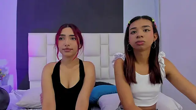 Snapshot of suzanelee chatting on 01-16-25, 03:46 suzanelee online show from 01-16-25, 03:46