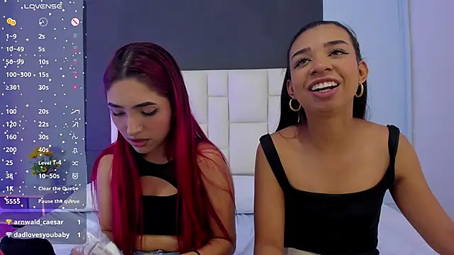 Snapshot of suzanelee chatting on 01-20-25, 07:14 suzanelee online show from 01-20-25, 07:14