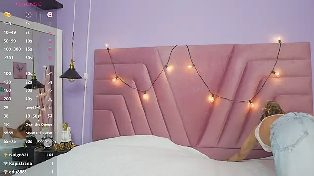 Beautifulskinny18 online show from 06-15-26, 08:00