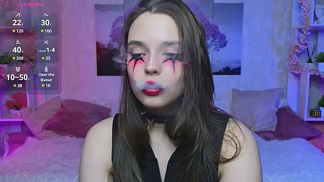 Snapshot of DorisGaillard chatting on 12-06-24, 06:50 DorisGaillard online show from 12-06-24, 06:50