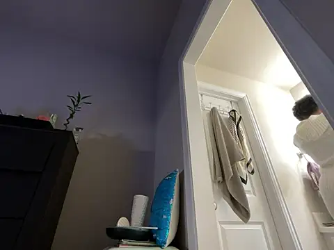 wynterheat online show from 11-10-25, 06:18