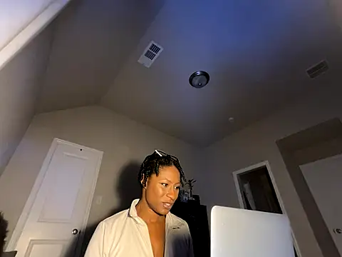 wynterheat online show from 12-21-25, 06:20