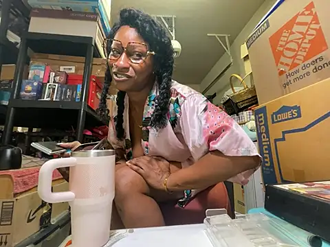 Snapshot of wynterheat chatting on 07-28-26, 12:48 wynterheat online show from 07-28-26, 12:48