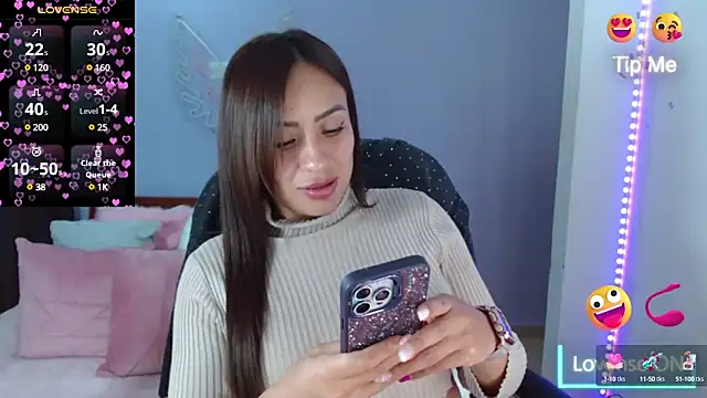 Snapshot of Paulina_627 chatting on 01-29-25, 03:58 Paulina 627 online show from 01-29-25, 03:58