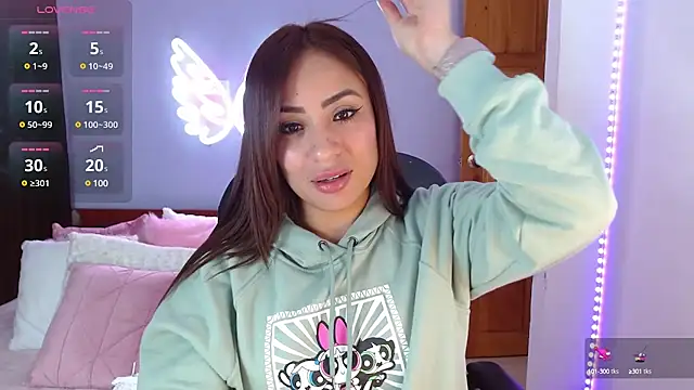 Snapshot of Paulina_627 chatting on 03-21-25, 04:29 Paulina 627 online show from 03-21-25, 04:29