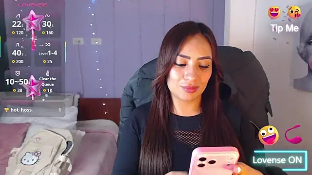 Snapshot of Paulina_627 chatting on 02-24-26, 02:48 Paulina 627 online show from 02-24-26, 02:48