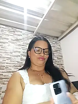 Snapshot of Sikiu_40 chatting on 12-14-24, 03:18 Sikiu 40 online show from 12-14-24, 03:18