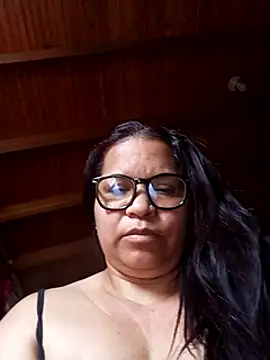 Snapshot of Sikiu_40 chatting on 02-02-25, 06:31 Sikiu 40 online show from 02-02-25, 06:31