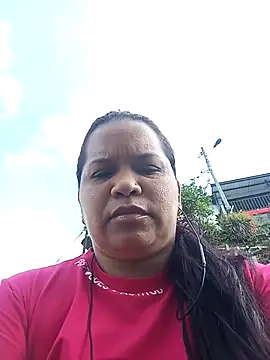 Snapshot of Sikiu_40 chatting on 02-23-25, 02:14 Sikiu 40 online show from 02-23-25, 02:14