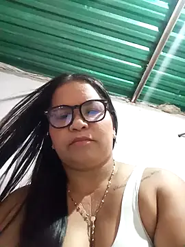 Snapshot of Sikiu_40 chatting on 03-12-26, 03:29 Sikiu 40 online show from 03-12-26, 03:29