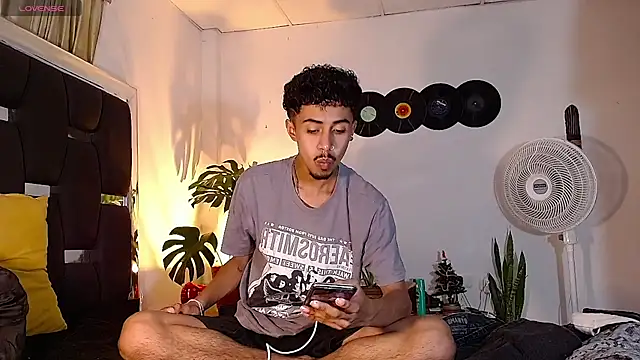 RyanRizzo online show from 12-04-24, 10:41