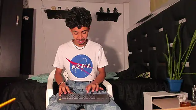 RyanRizzo online show from 03-19-25, 12:15