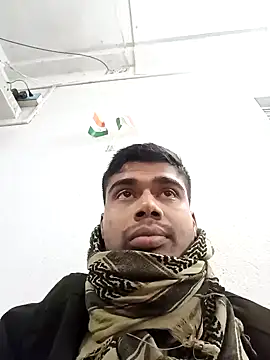 Snapshot of 900irani chatting on 12-13-24, 01:33 900irani online show from 12-13-24, 01:33