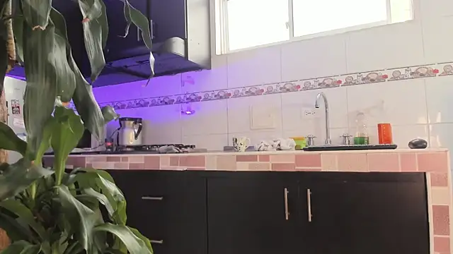 Emma-evans online show from 03-15-25, 01:51