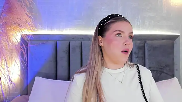 GaiaBaker online show from 10-20-25, 02:06