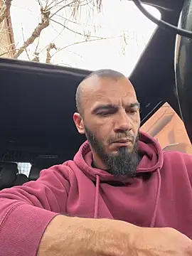 Snapshot of donnuozfutura chatting on 01-29-25, 01:49 donnuozfutura online show from 01-29-25, 01:49