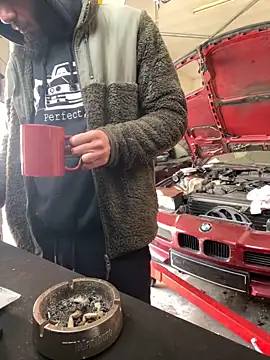 Snapshot of donnuozfutura chatting on 02-24-25, 10:26 donnuozfutura online show from 02-24-25, 10:26