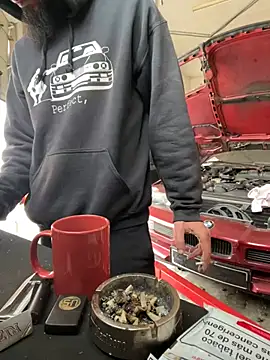 Snapshot of donnuozfutura chatting on 02-25-25, 09:09 donnuozfutura online show from 02-25-25, 09:09