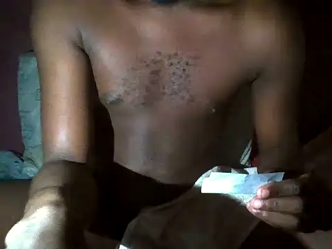 Snapshot of BRawSocietyy chatting on 04-27-26, 11:47 BRawSocietyy online show from 04-27-26, 11:47