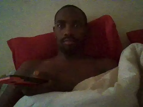 Snapshot of BRawSocietyy chatting on 04-29-26, 12:09 BRawSocietyy online show from 04-29-26, 12:09