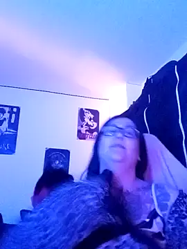 Snapshot of l1la_Rav3n chatting on 12-26-24, 01:51 l1la Rav3n online show from 12-26-24, 01:51