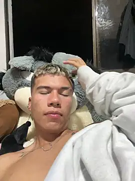 Logan smith1 online show from 02-02-25, 02:17