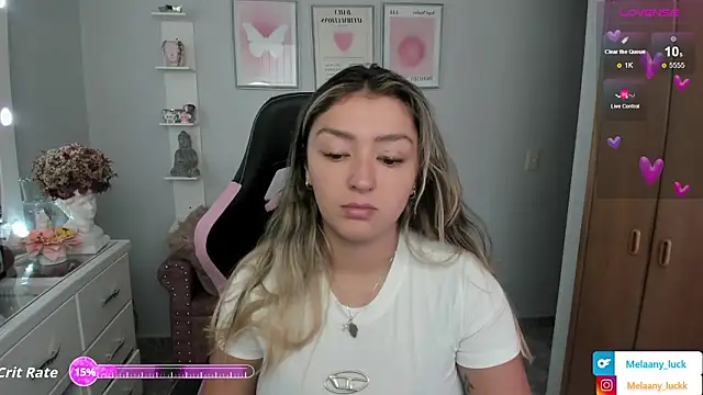 Melannyy  online show from 03-06-26, 04:36