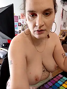 Snapshot of PrincesseMalicia chatting on 03-04-26, 02:01 PrincesseMalicia online show from 03-04-26, 02:01