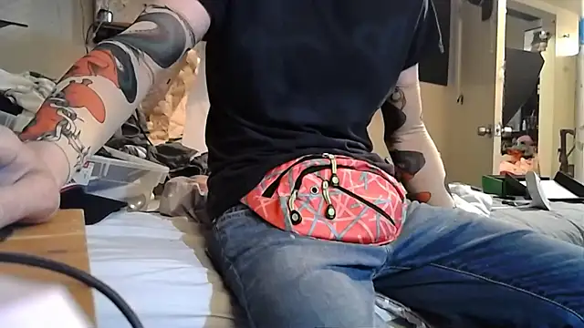 deadpi online show from 02-14-25, 04:47