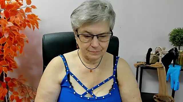 IrisDream online show from 09-24-25, 06:17