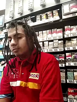 Snapshot of Bola453 chatting on 02-20-26, 04:31 Bola453 online show from 02-20-26, 04:31